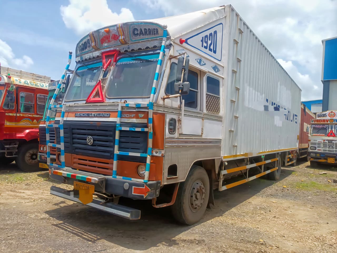 Ashok Leyland 1920 - Image 2